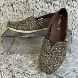 TOMS Shoes Women's Size 8.5W Brown Slip On Flats Glitter Cheetah‎ Leopard Print